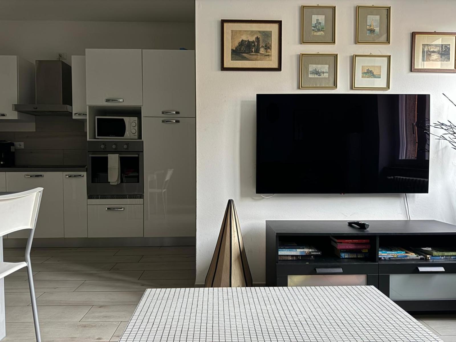 The Lighthouse - Central Apartment Αόστα Εξωτερικό φωτογραφία